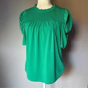 ADRIANNA PAPELL Kelly Green Smocked Yoke Flutter Sleeve Blouse
